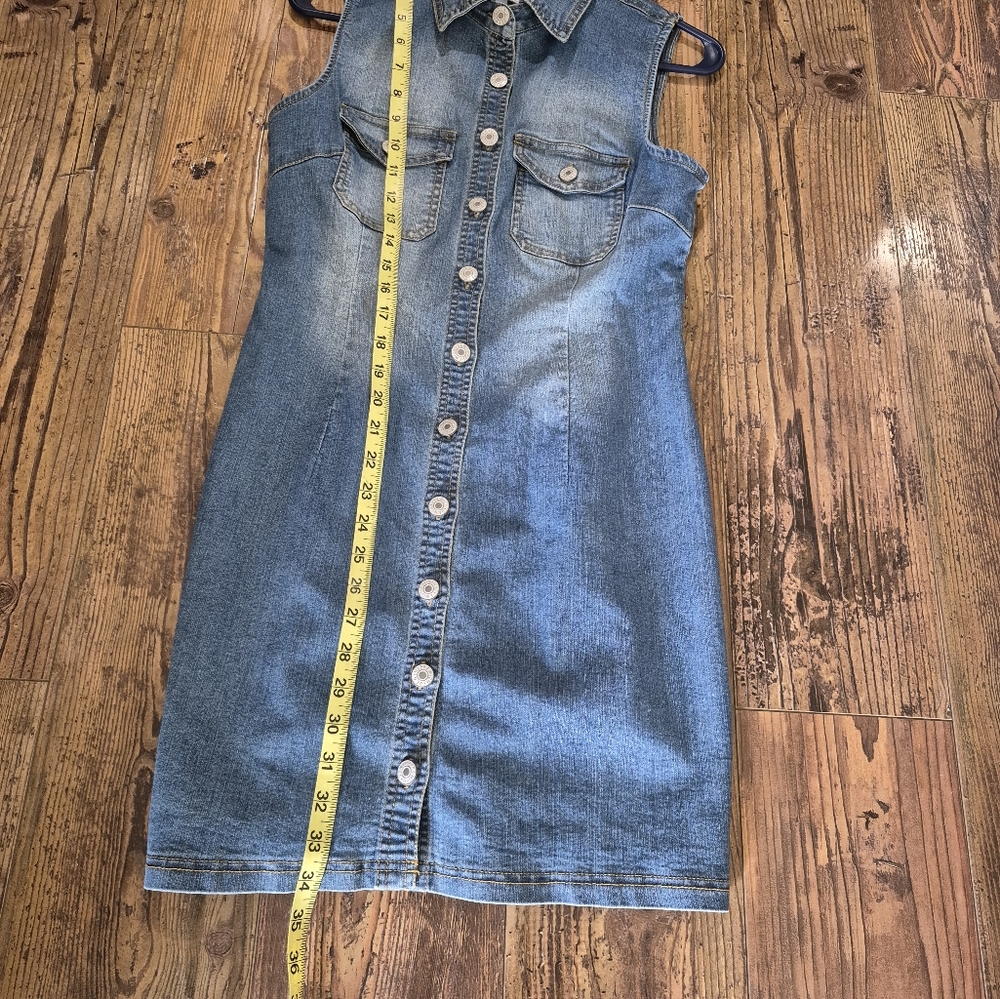 Not Selling - Picture 3 of 4